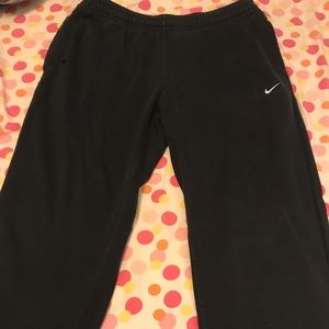 Nike sweatpants black